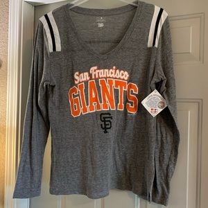 Woman’s SF Giants Tee